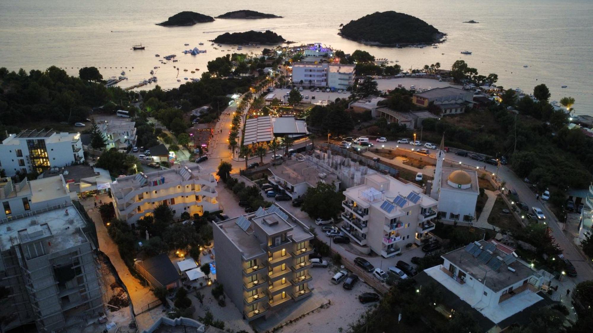 Hotel Resol 2 Ksamil Esterno foto